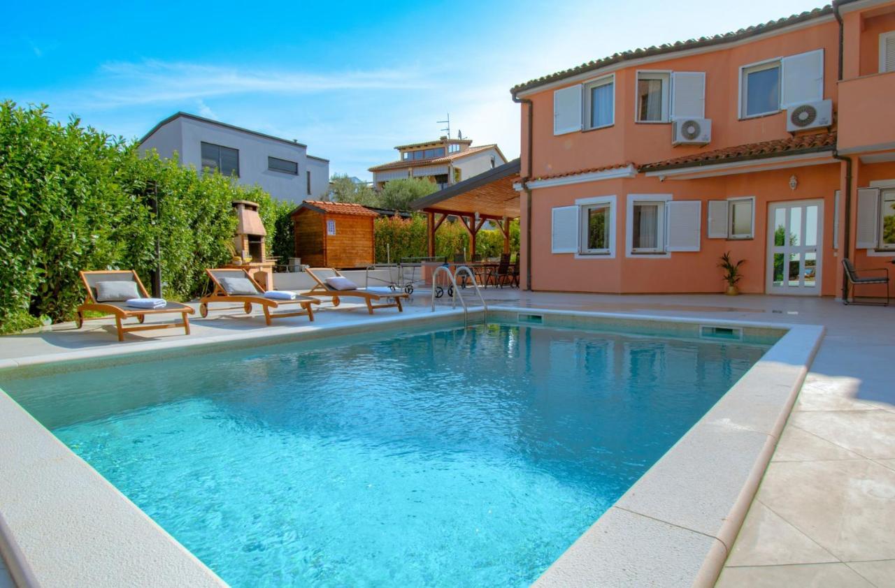 Natalia With Private Pool Near The Sea Villa *